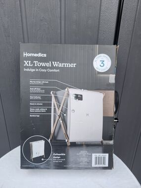 Homedics XL Towel Warmer in White and Wood
